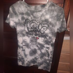 Aeropostale Women short sleeve Tie-dye  graphic t-shirt